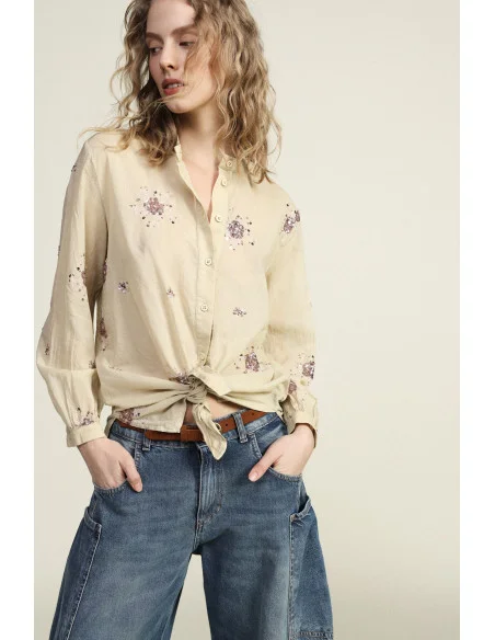 Shirt With Sequins And Classic Dixie Collar