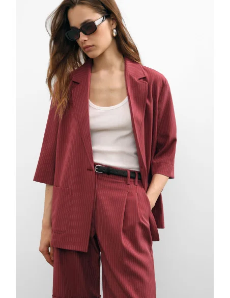 Blazer A Righe Con Maniche Tre Quarti E Chiusura A Bottone Please