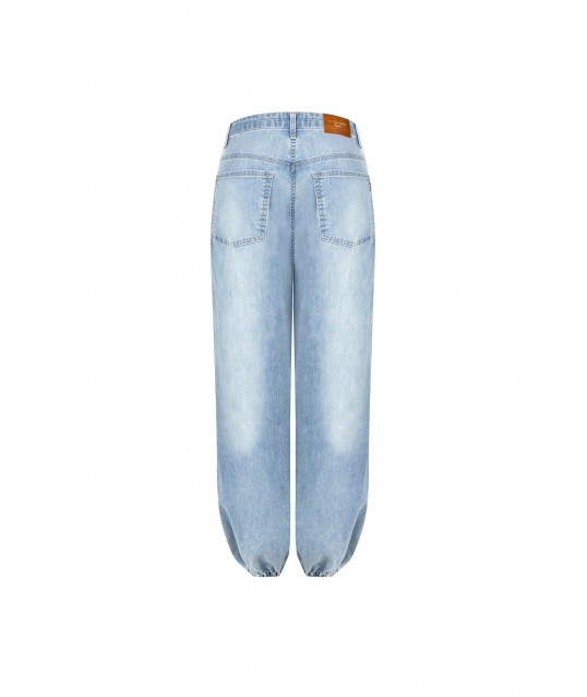 Rinascimento Light Wash Balloon Jeans