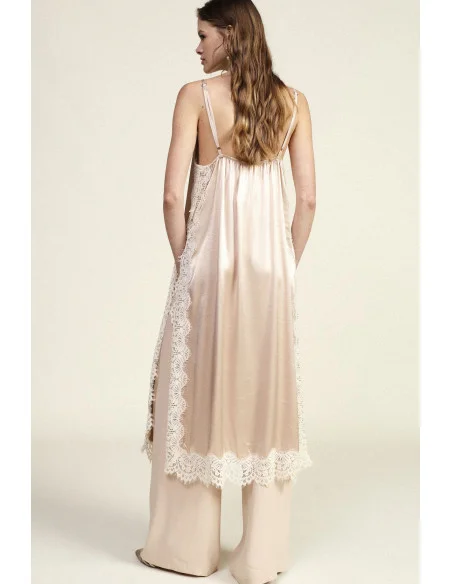 Completo Con Pantaloni Ampi E Top Con Pizzo Dixie