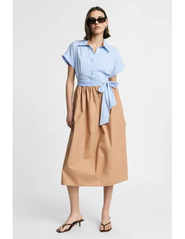 Robe longue avec ceinture à rayures et jupe unie Please