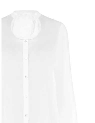 Chemise ample en coton avec broche en forme de fleur et boutons en nacre Rinascimento