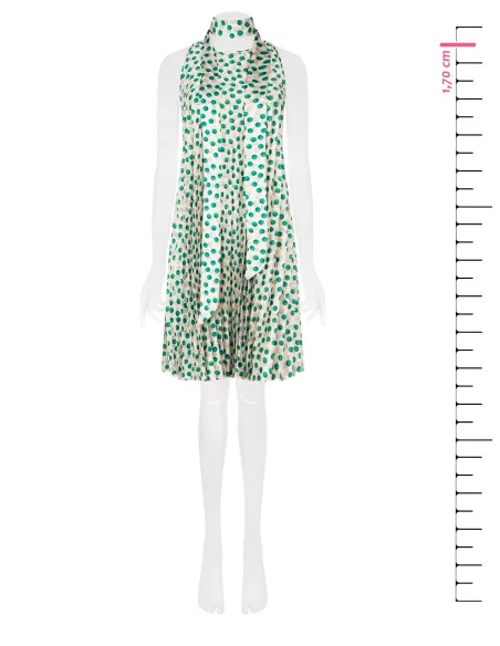 Robe courte trapèze en satin plissé avec longue écharpe assortie Rinascimento