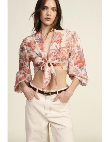 Short Blouse With Knot And Floral Fantasy Dixie
