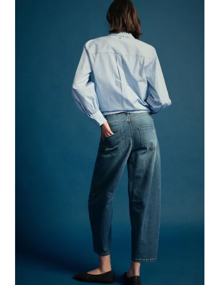 Wide-Leg Jeans with Balloon Cut Please