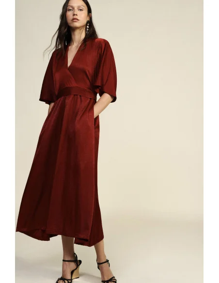 Robe longue croisée avec ceinture et manches amples Dixie