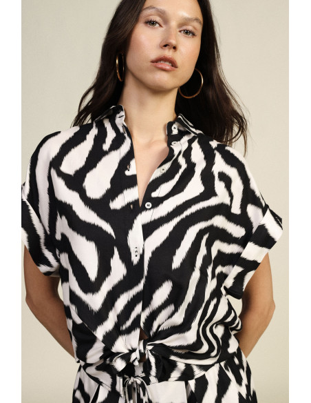 Camicia Fantasia Animalier Con Nodo Frontale Dixie
