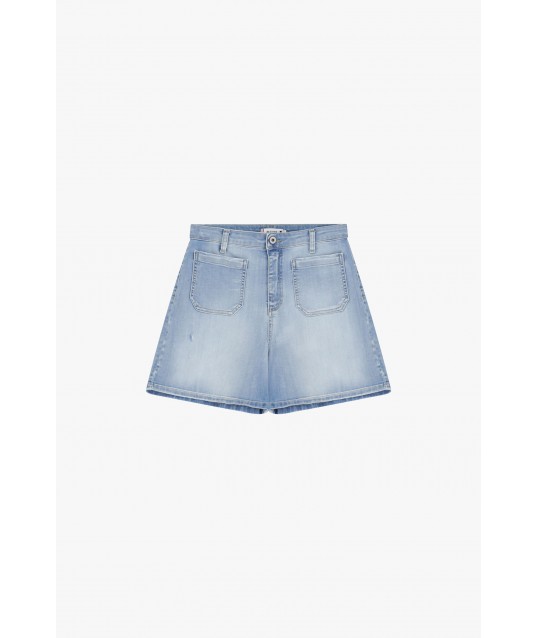Shorts with Front Pockets, Please