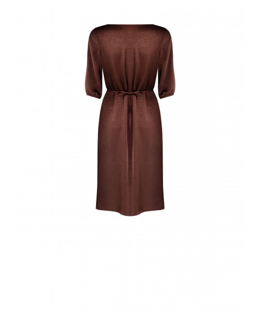 Robe au genou en satin légèrement froissé « Rinascimento »