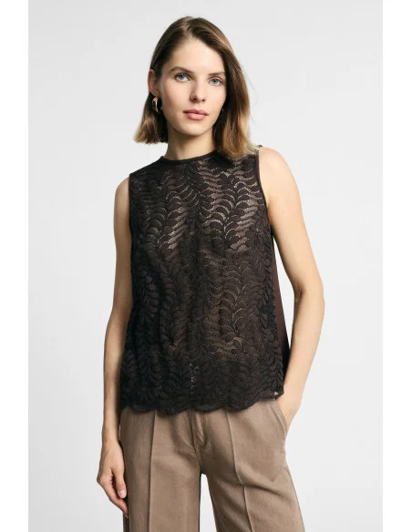 Sleeveless Top with Embroidered Pattern Please