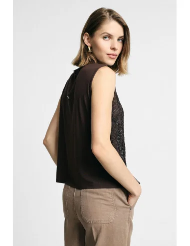 Sleeveless Top with Embroidered Pattern Please