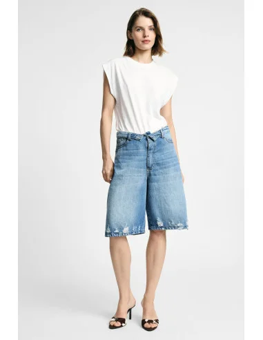 Five-Pocket Knee-Length Used-Effect Shorts Please