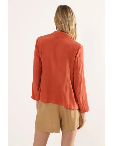 Fluid Jacket with Classic Lapels Dixie