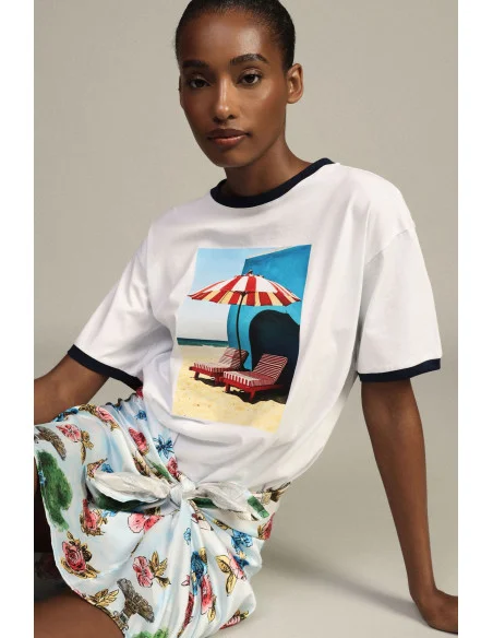 T-shirt à col rond avec imprimé photo et bordures contrastées Dixie