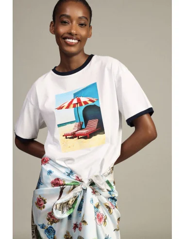 Dixie Crew-Neck T-Shirt with Photo Print and Contrast Trims