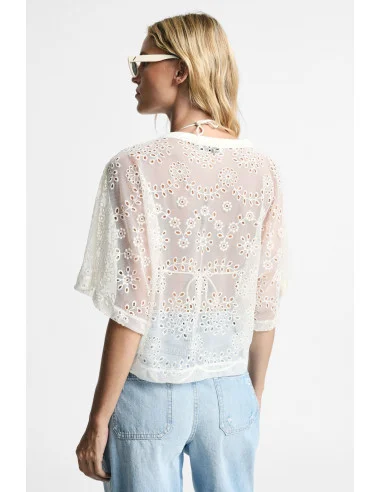 Boxy Top with Floral Embroidery and Scalloped Edge Please