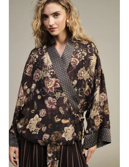 Dixie Floral-Print Blazer with Wide Sleeves
