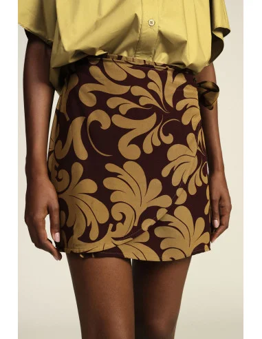 Dixie Short Patterned Skirt with Side Bow