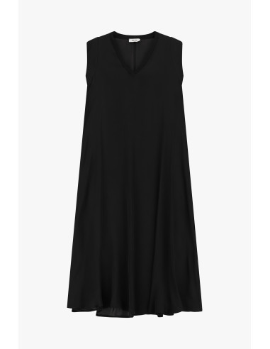 Sleeveless Flared Midi Dress with a V-Dixie Neckline