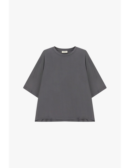Dixie T-shirt with wide sleeves and a boxy cut