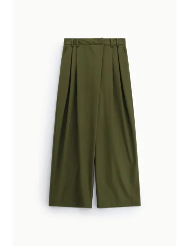 High-Waisted Palazzo Trousers with Pleats Please