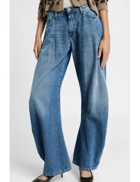 Jeans A Gamba Larga Con Pince Frontali Please