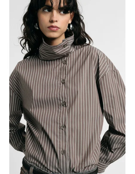 Camicia A Righe Con Collo Alto E Maniche Lunghe Please