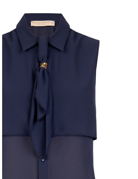 Blusa Sfiancata In Georgette Con Cravattino E Dettaglio Gioiello Rinascimento