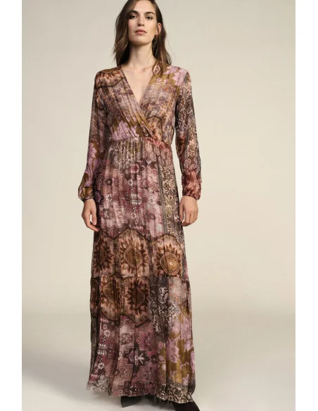 Robe longue imprimée patchwork avec décolleté en V Dixie