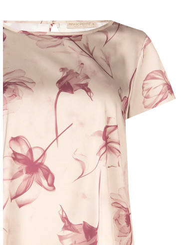 Loose-fitting, flowing satin blouse with large Rinascimento-style floral print