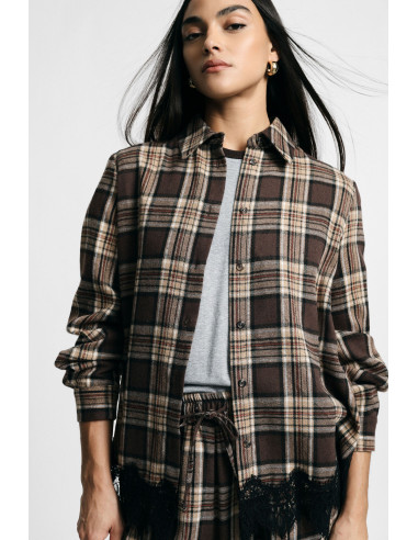 Chemise à carreaux avec bordure en dentelle et manches longues, s'il vous plaît