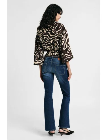 Jeans Flare Fit Con Fondo Ampio E Cuciture A Vista Please
