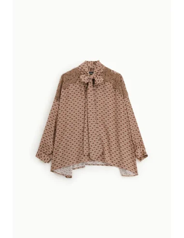 Chemise à motifs avec empiècements brodés et nœud au col « Dixie »
