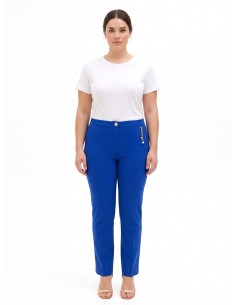 Pantalon droit pour femmes rondes en crêpe scuba, avec détail bijou composé de chaînes et d'une perle – Rinascimento Curvy
