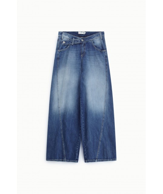 Jeans A Gamba Ampia Con Cintura Diagonale Please