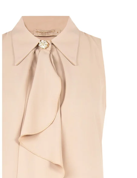 Camicia A Trapezio In Georgette Con Maxi Volant E Bottone Gioiello Rinascimento