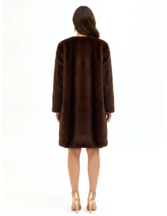 Manteau long en fausse fourrure avec fermeture à crochets Rinascimento 2