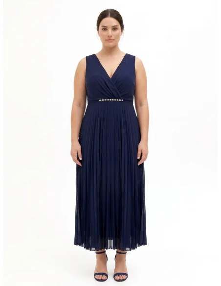 Abito Curvy Lungo In Georgette Plissé Con Cristalli In Vita E Scollo A Incrocio Rinascimento Curvy
