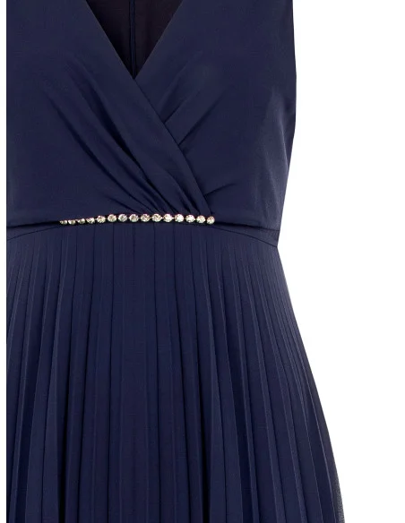 Curvy Long Dress In Pleated Georgette With Waist Crystals And Wrap Neckline Rinascimento Curvy