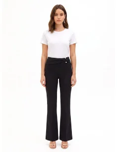 Pantalon évasé en scuba crêpe avec détail métallique et fronces à la taille Rinascimento
