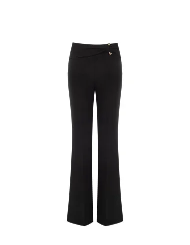Pantalon évasé en scuba crêpe avec détail métallique et fronces à la taille Rinascimento