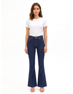 Jeans Flare Con Impunture A Contrasto Rinascimento