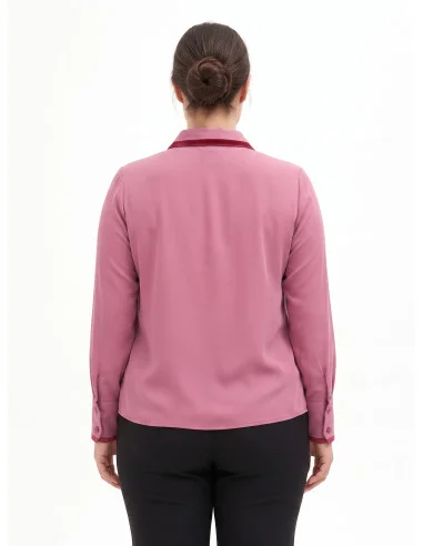 Curvy Shirt in Matt Satin with Contrast Details – Rinascimento Curvy