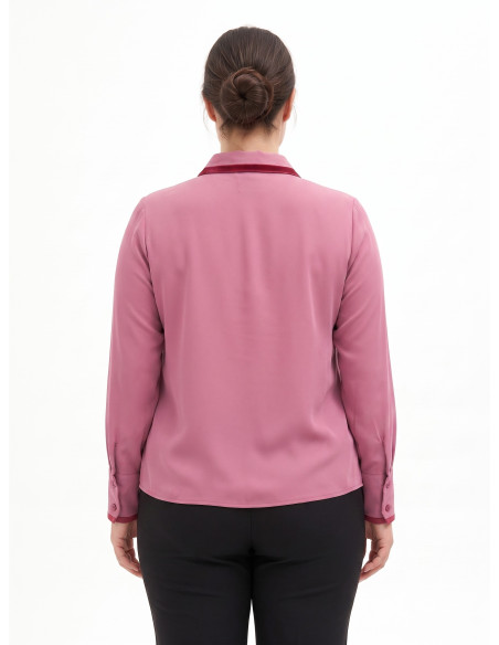 Chemise Curvy en satin mat avec détails contrastés – Rinascimento Curvy