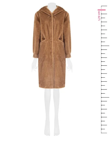 Cappotto Lungo Con Cappuccio In Morbida Pelliccia Sintetica E Tasche A Filo Rinascimento