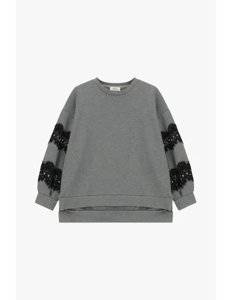 Dixie Oversized Sweatshirt with Lace Inserts on the Sleeves