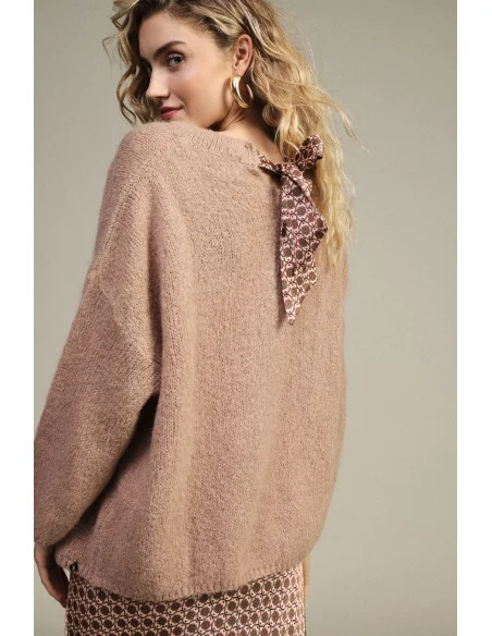 Dixie Oversized Jumper with Pocket and Bow at the Back