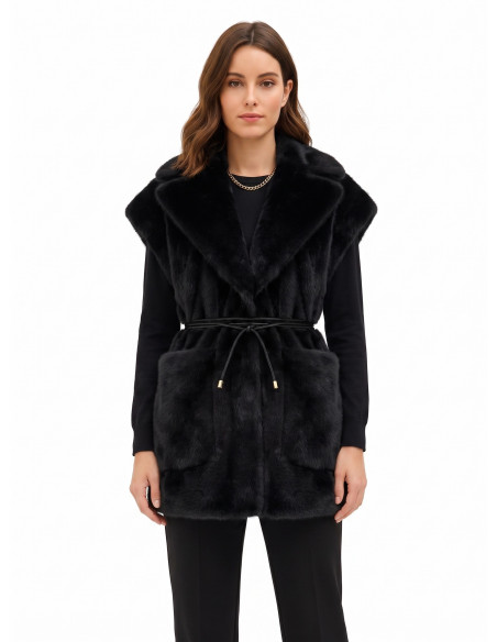 Gilet Lungo Smanicato In Morbida Pelliccia Sintetica Con Cintura In Similpelle E Tasche Rinascimento