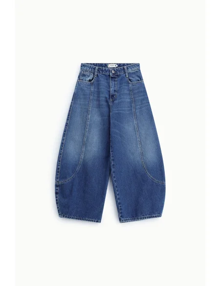 High-waisted balloon-fit jeans with rounded seams – please