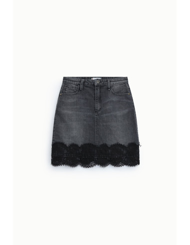 Short Skirt with Lace Trim and High Waist – Please